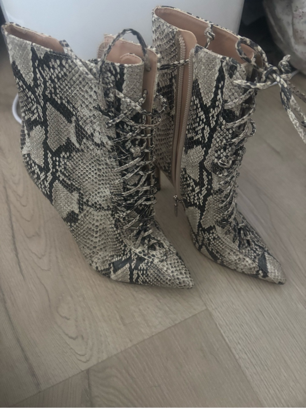SCHUTZ Snake-Print Lace-Up Pointed Toe Ankle Boots - Beige/Black